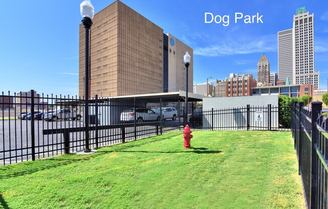 2 beds, 2 baths, 900 sqft, $1,599, Unit 3114
