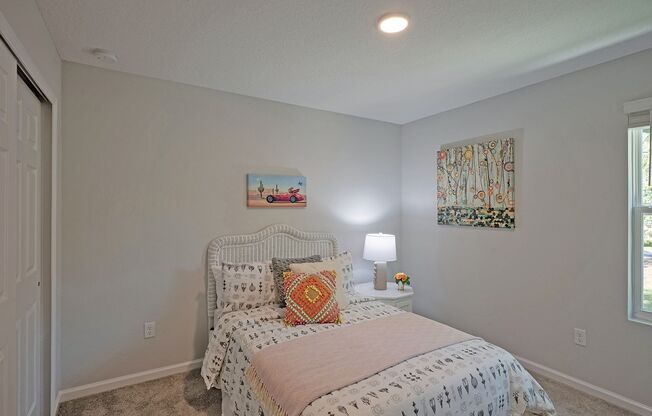 3 beds, 2.5 baths, 1,652 sqft, $2,200, Unit 5409