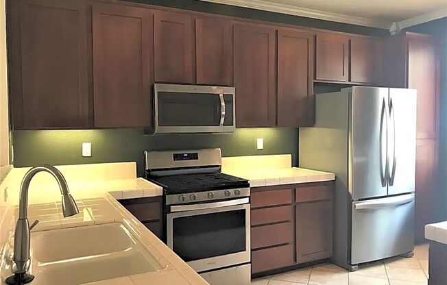 Charming 4 bedroom 4 bathroom in heart of East Lake!