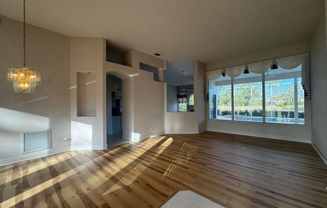 4/3 Pool Home in Pelican Bay