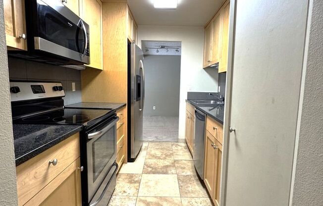 1 bed, 1 bath, $1,695