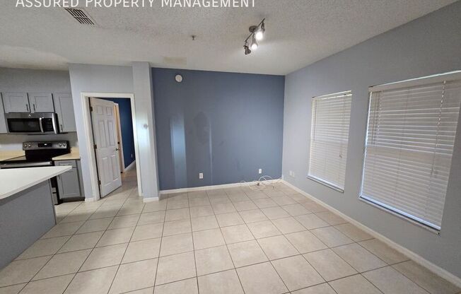 2048 CYPRESS BAY BLVD