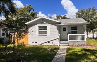 2 beds, 1 bath, $1,795