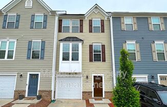 466 BRIER SMT PL