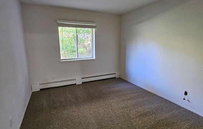 2 beds, 2 baths, 960 sqft, $1,025, Unit 21 - 107