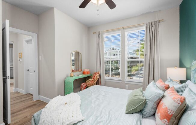 2 beds, 2 baths, 983 sqft, $2,125, Unit 7103