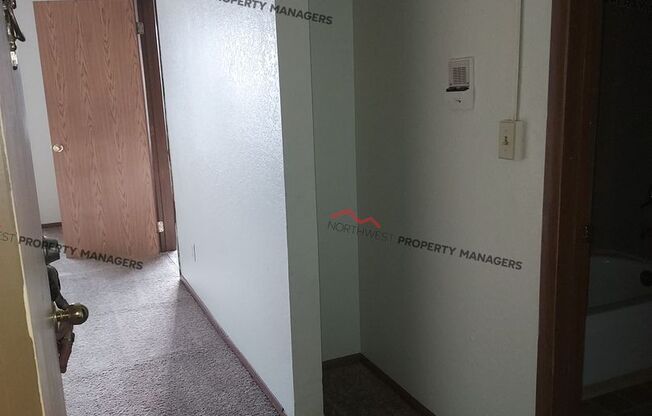 1 bed, 1 bath, 458 sqft, $895, Unit 1121-303