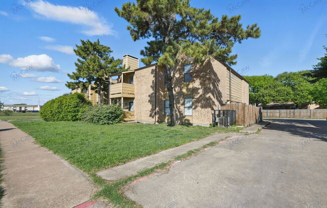 6196 VEGA DR