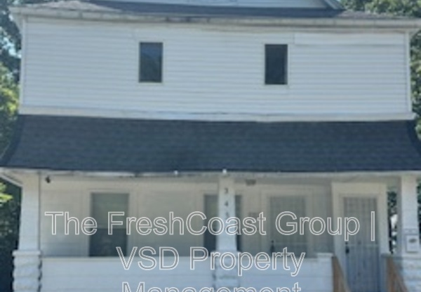3434 E 105 ST