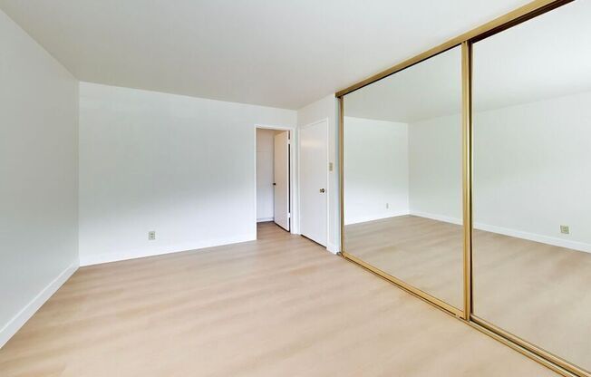 693 SAN BRUNO AVE