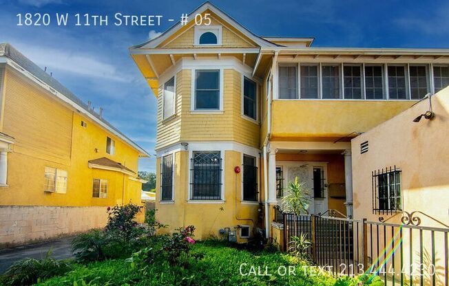 1820 W 11 ST