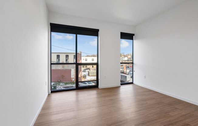2 beds, 2 baths, 1,018 sqft, $2,100, Unit 202