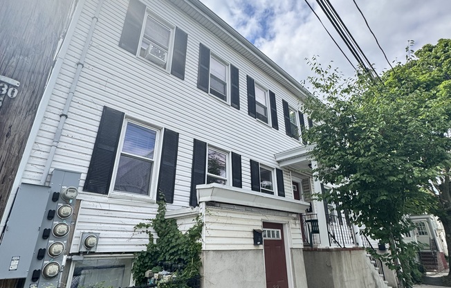 33 Harding Street