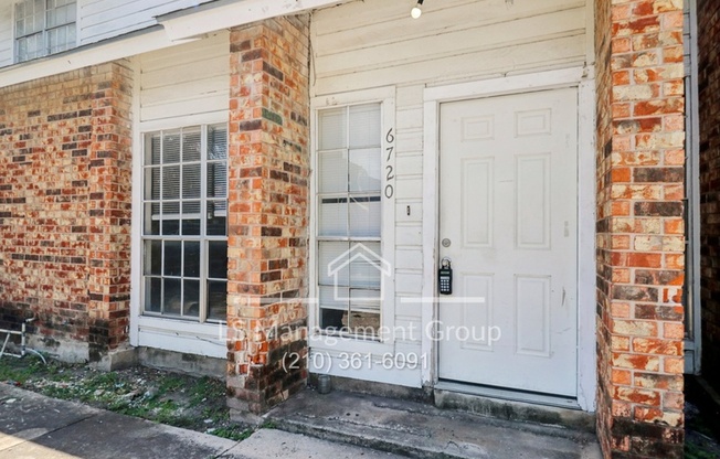 6720 WINDSOR HOLW DR