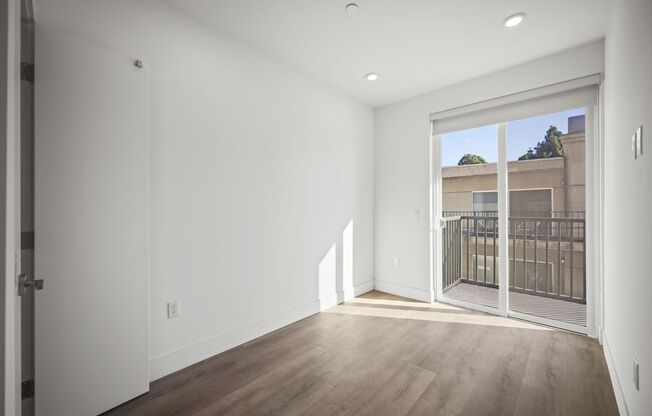 1 bed, 1 bath, 445 sqft, $2,500, Unit 406A