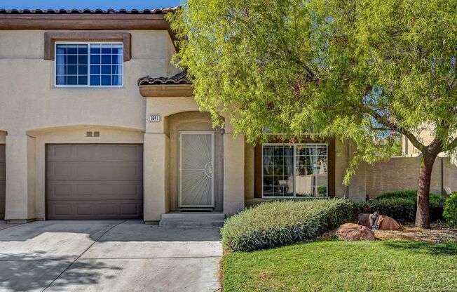 Stunning Summerlin Townhome!
