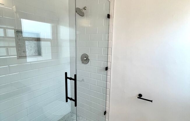 Studio, 1 bath, 228 sqft, $1,995, Unit 10378