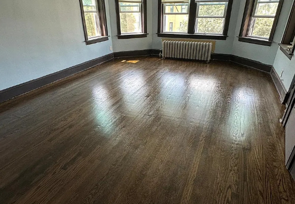 10919 21 S VERNON AVE