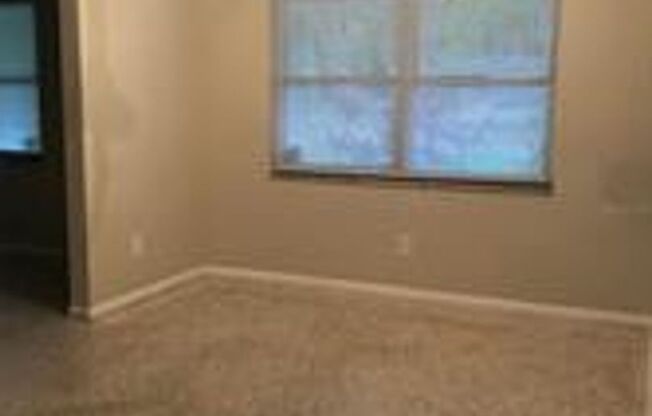 Spacious 3 Bedroom / 2 Bath Sanford Home Available Now!