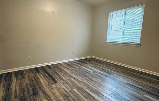 3328 Pinewood