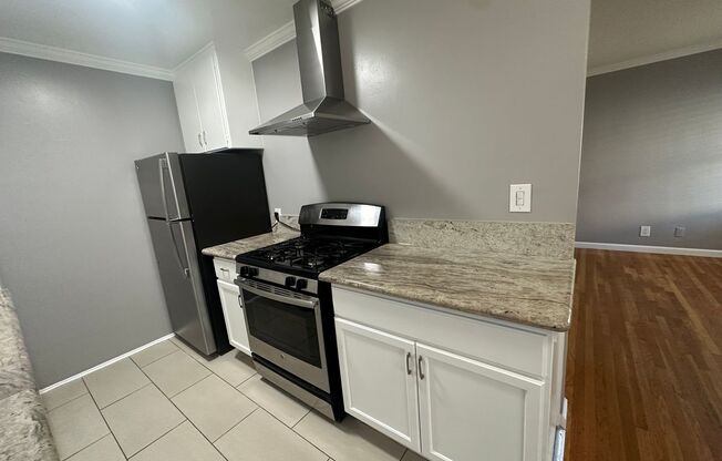 1 bed, 1 bath, 700 sqft, $1,995, Unit Unit 07