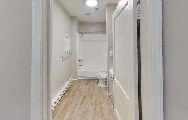 2 beds, 2 baths, 1,000 sqft, $1,599, Unit 44-2