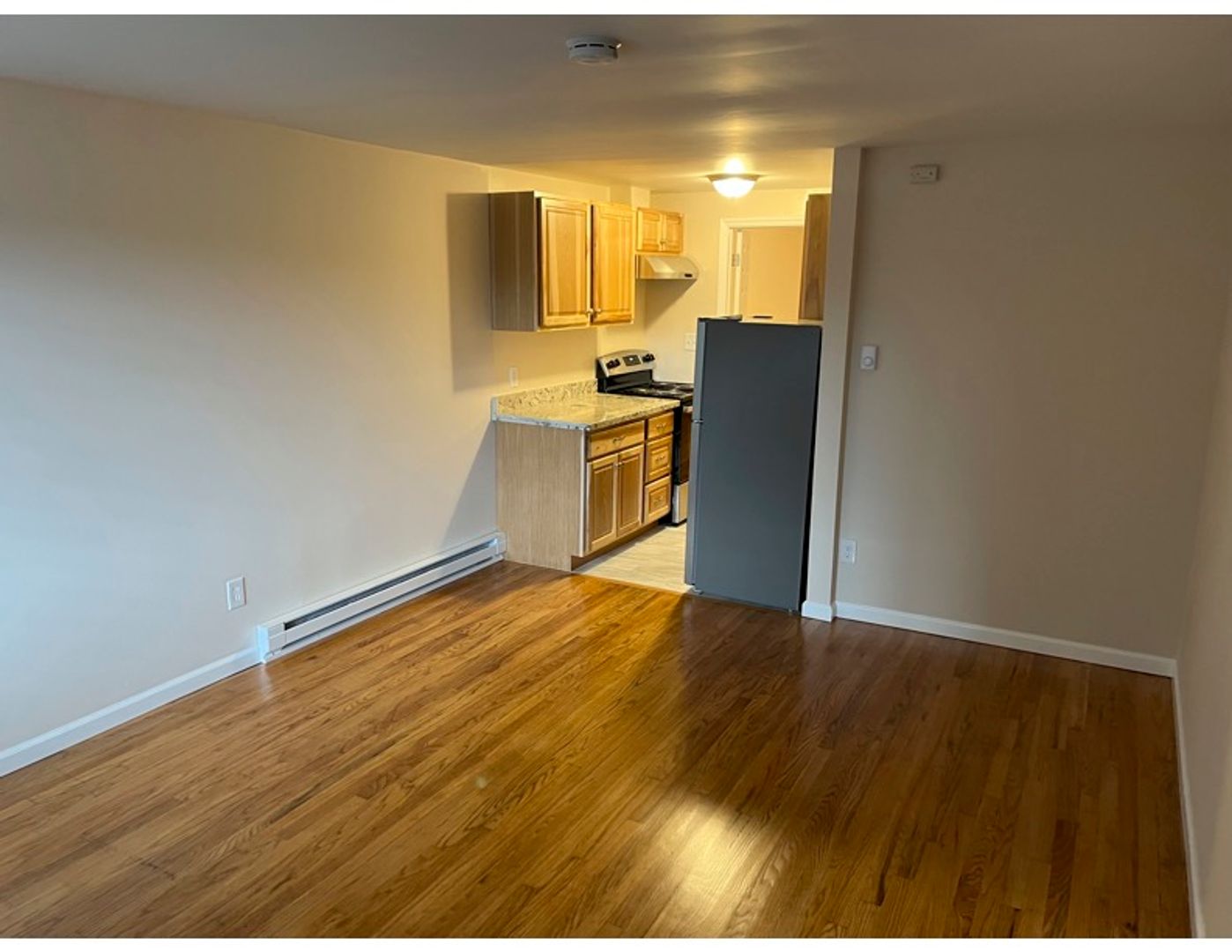Fully Updated 1 Bed/1 Bath! Great Ballard Location & Great Price!