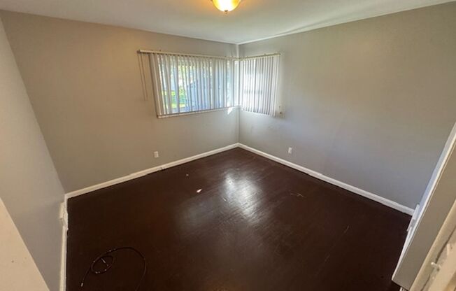 3 beds, 1 bath, $1,800