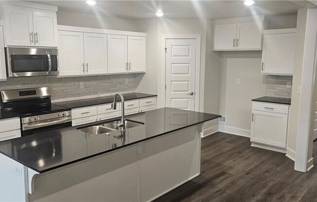 Nice New Construction Home in W Fayetteville