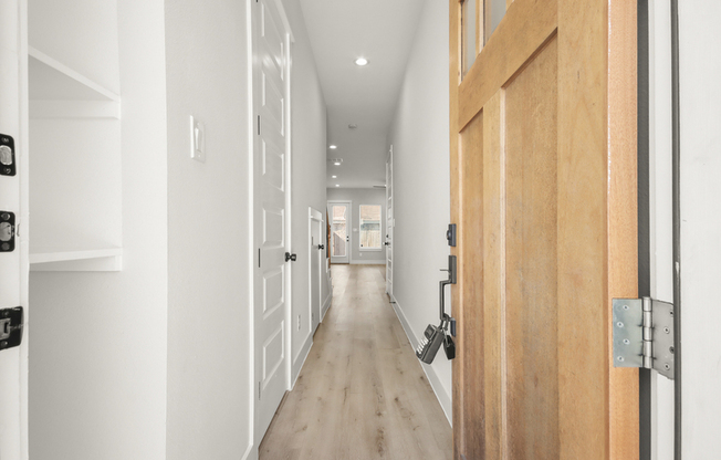 2105 SAM WILSON ST E