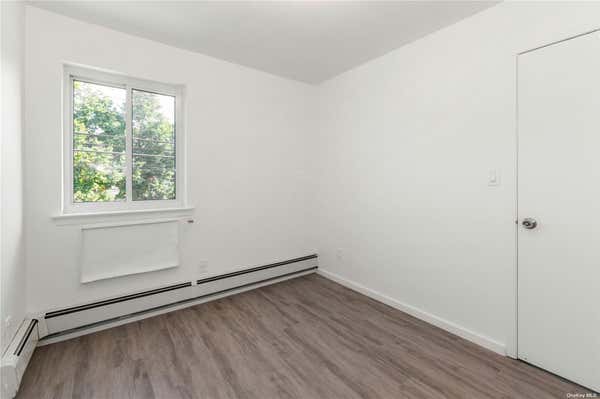 3 beds, 1 bath, $3,000, Unit 2