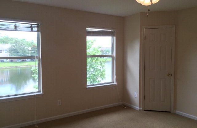 2 beds, 2.5 baths, $1,650