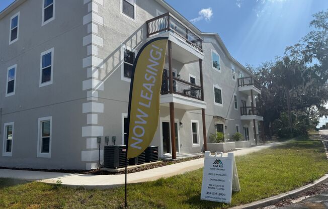 Luxury 2 Bed 2 Bath, Downtown Eustis Full Month Free!