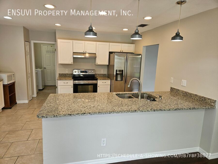 16009 MARSHFIELD DR