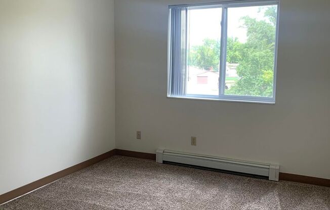 2 beds, 2 baths, $1,075, Unit 1736-203