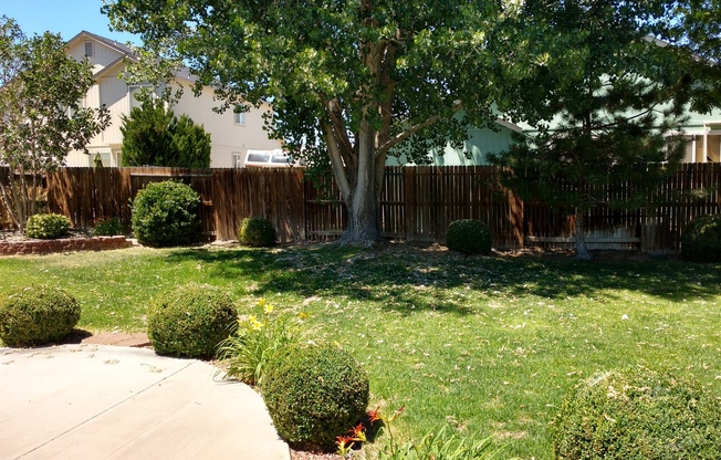 3 beds, 2.5 baths, $1,875