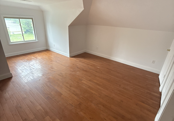 106 W CAMDEN AVE