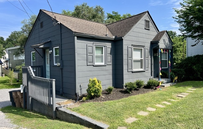 833 Porter Rd.