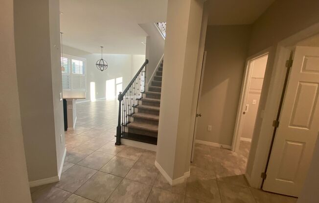 3 Bedroom 3.5 Bath Home in Winter Park for RENT!