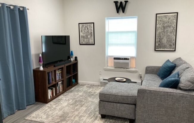 1 bed, 1 bath, 575 sqft, $1,295, Unit 404