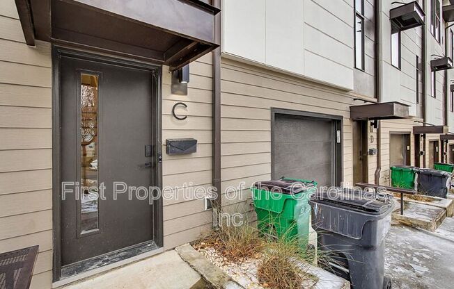 840 East 18th Street