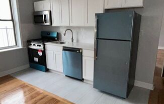 1 bed, 1 bath, $2,050, Unit D2