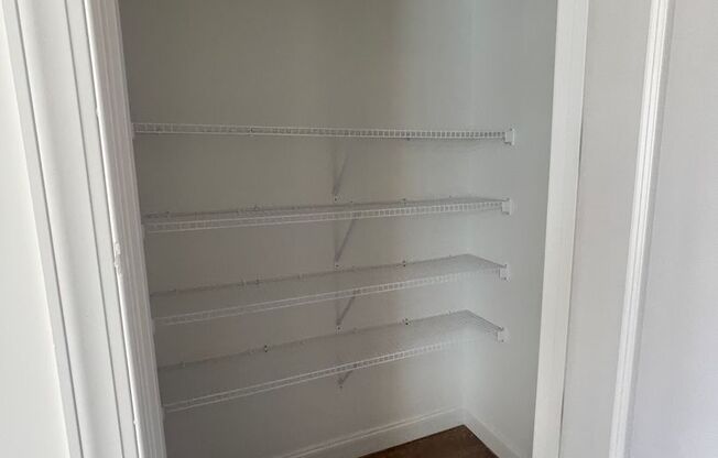 2 beds, 2 baths, 1,190 sqft, $1,800, Unit B106