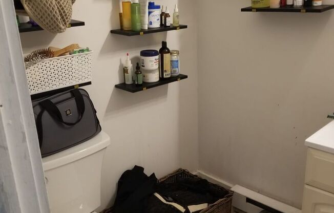 Spacious studio in a great area in Fishtown