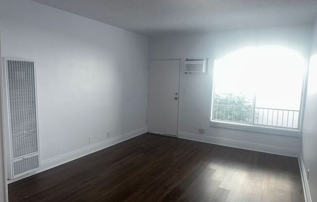 1 bed, 1 bath, $1,895, Unit 13