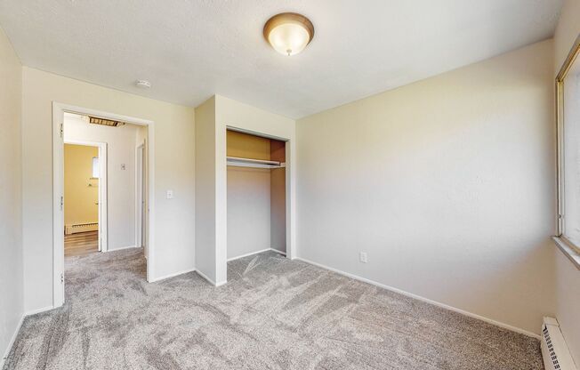 3 beds, 1 bath, $2,700