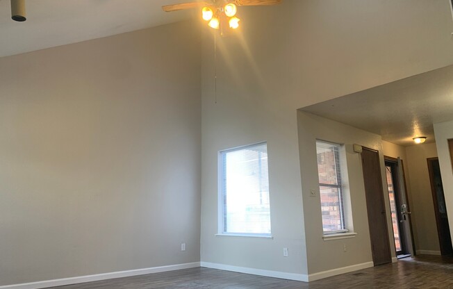 Westside Duplex for Lease near Sooner Mall!!!