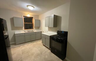 2 beds, 1 bath, $895, Unit 504 12th Street Down