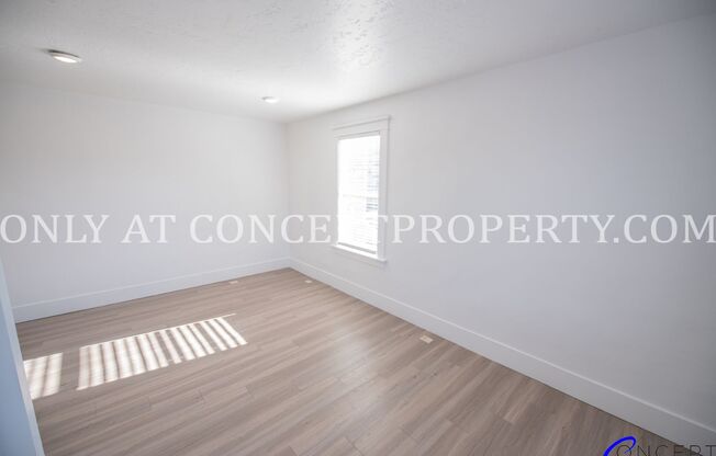 Studio, 1 bath, 435 sqft, $1,049, Unit 22