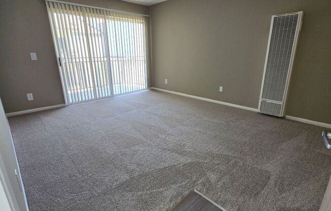 1 bed, 1 bath, 640 sqft, $1,995, Unit 658 - 157